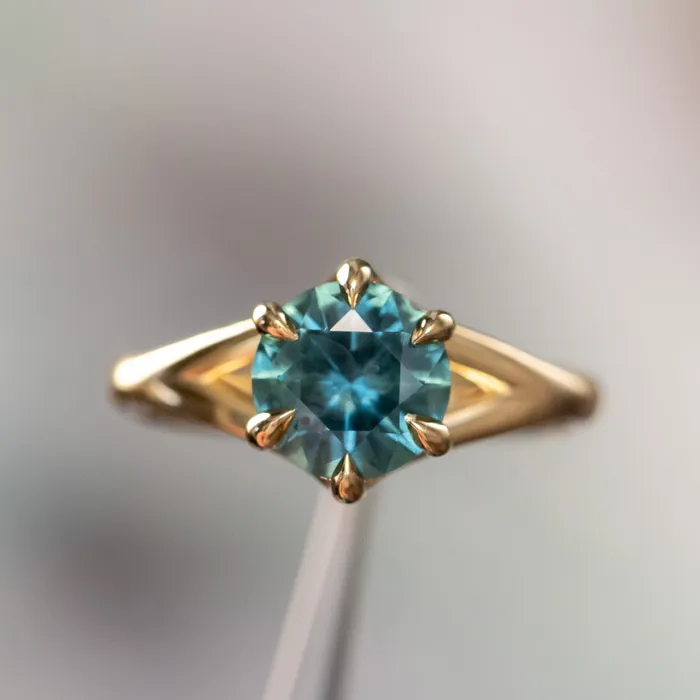 Lewis Clark Sapphires PreStyled Sets 193ct Ocean Blue Teal Montana Sapphire Low Profile Six Prong Split Shank Solitaire in 18k Yellow Gold